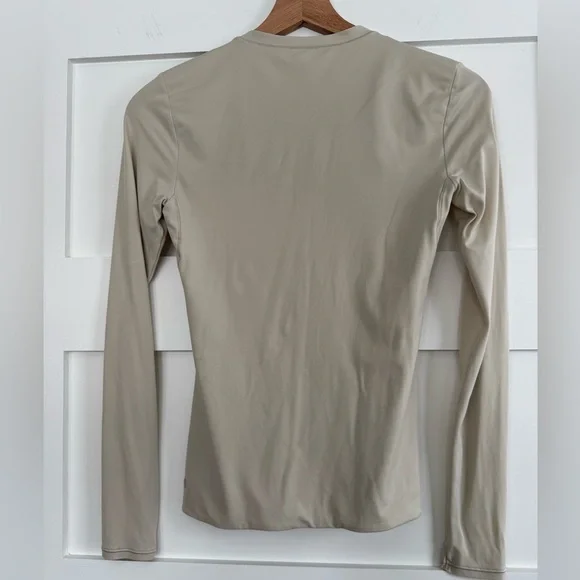 lululemon athletica Long Sleeve Top in Light Tan - Picture 3 of 3